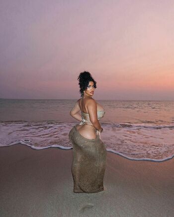 Carmela Habibi