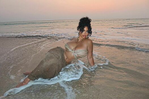 Carmela Habibi