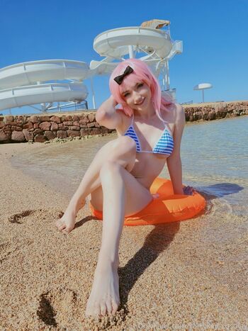 carrykey_cosplay