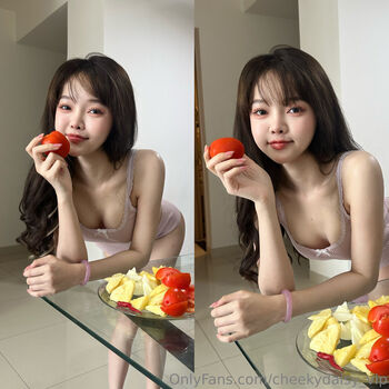 cheekydaisy_vip