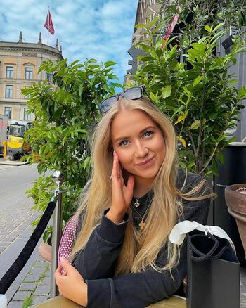 Christiane L Therkelsen