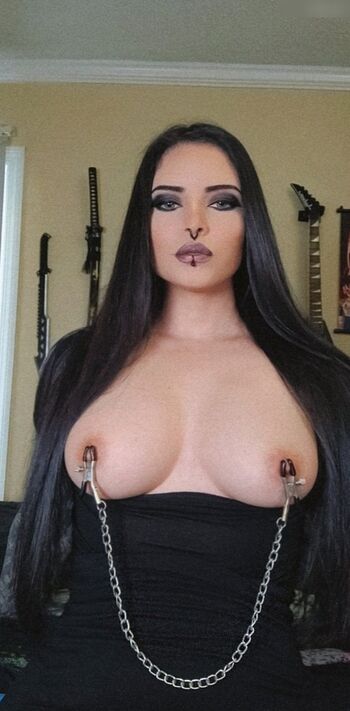 Cleopatra Bloodqueen
