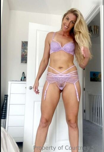 Courtney Sins
