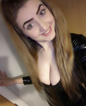 Crystal_r1992