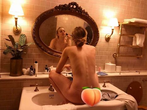 Dakota Fanning