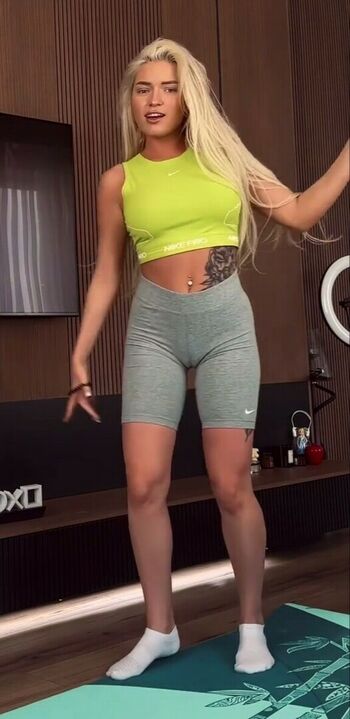 Dance Malyshka