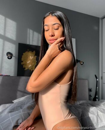dayana_wifey