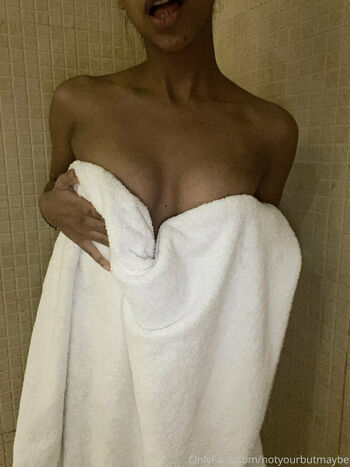 dayana_wifey