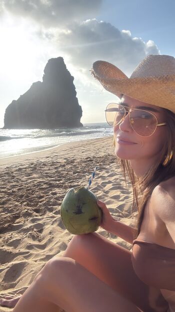 Deborah Secco