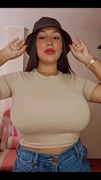 Diana Monzon