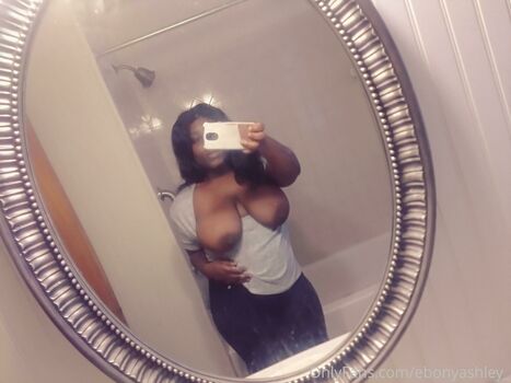 ebonyashley_