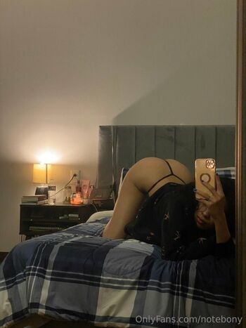 _Ebonyy_