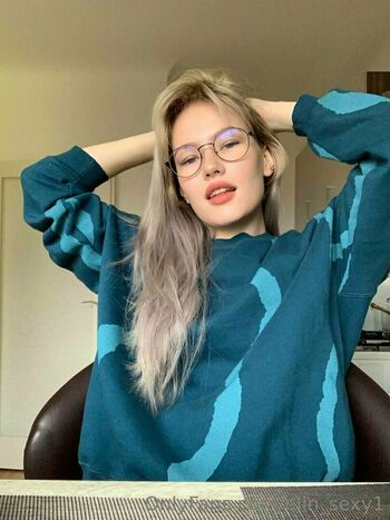 elin_sexy1