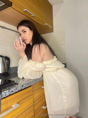 elizabeth_natural