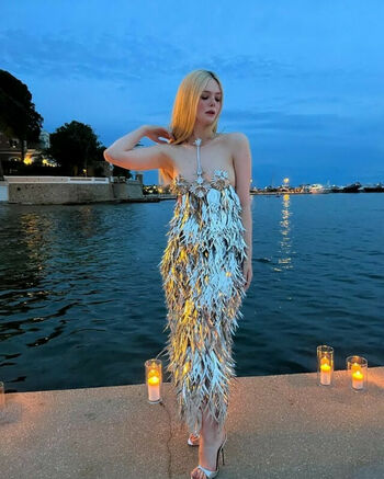 Elle Fanning