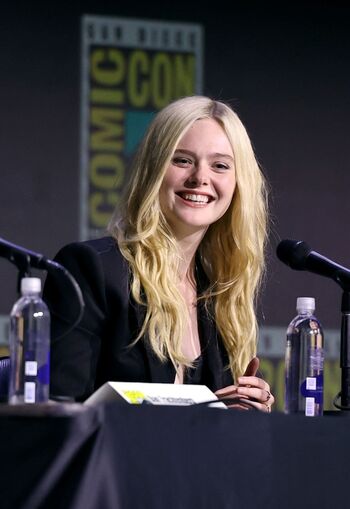 Elle Fanning