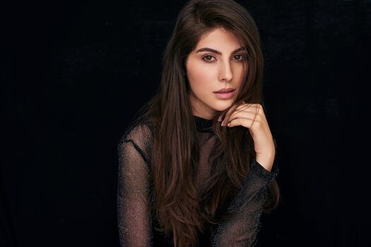 Elnaaz Norouzi