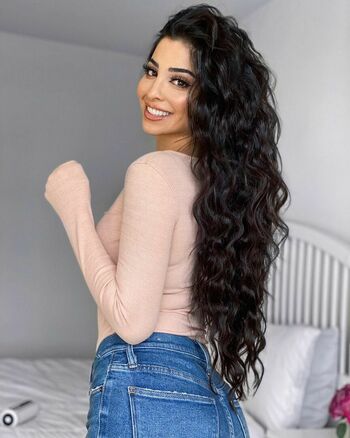 Elwa Saleh