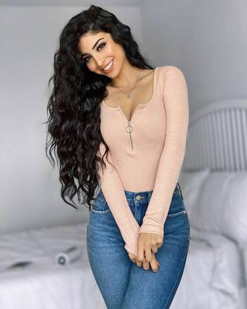 Elwa Saleh