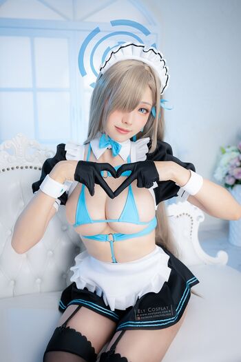 Ely Cosplay