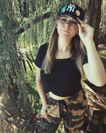 Emily Villari