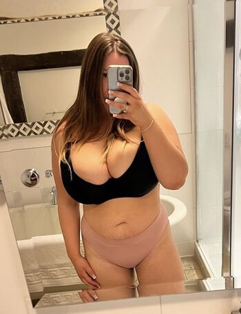 Emily272797