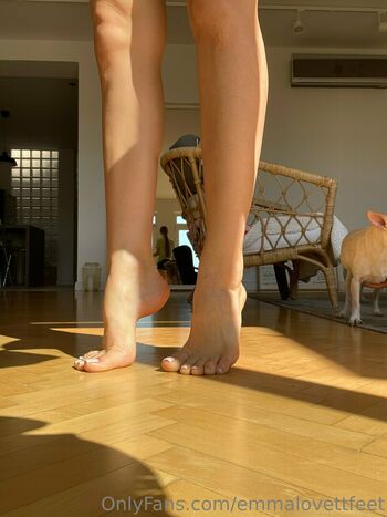 emmalovettfeet