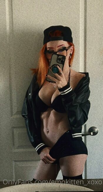 emokitten_xoxo