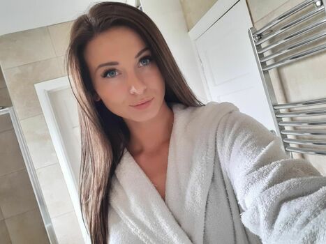 Emy-Lou