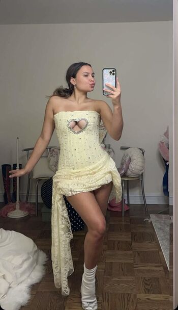 Ester Dobrik
