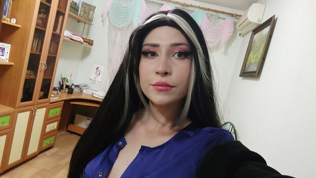 Evelina Mistress