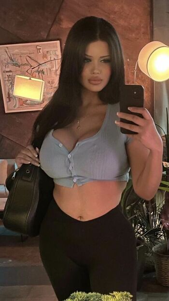 Evelyn Alvarez