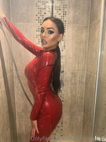 evilwomanfree