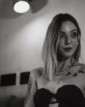 fakeannalee