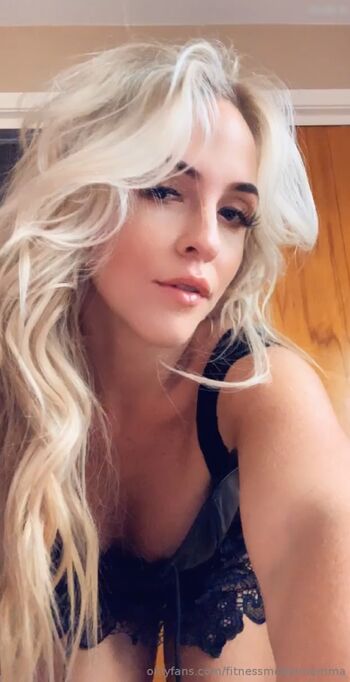 Fitnessmodelmomma