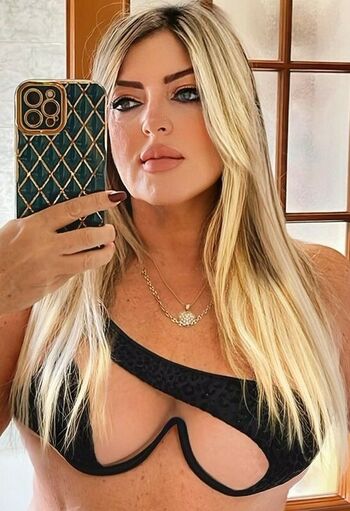 Flaviana Basta