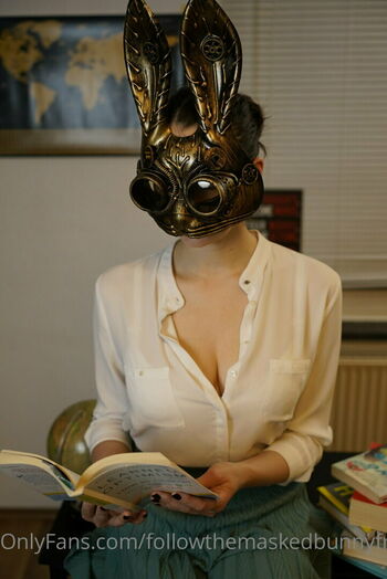 followthemaskedbunnyfree