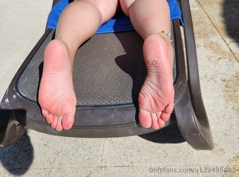 foot-mistress-miss-b
