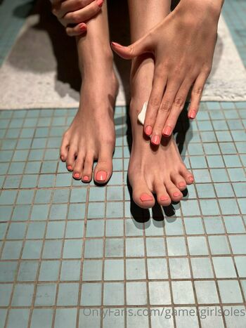 gamergirlsoles
