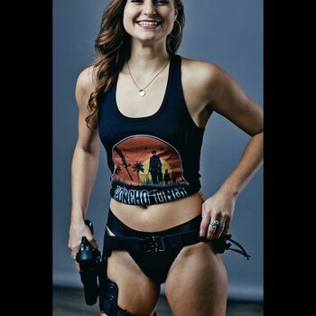 Girls With Guns