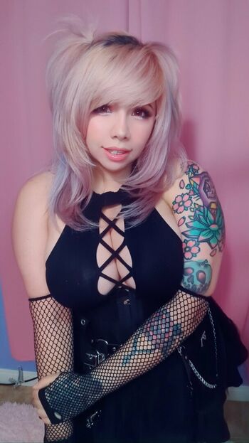 Hana Mei Cosplay