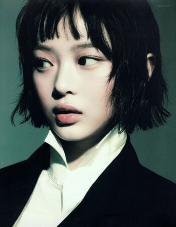 Hanni Pham