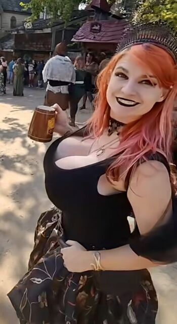 Heidi Corinne