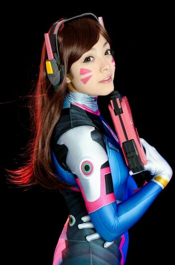 Hitomi Locks