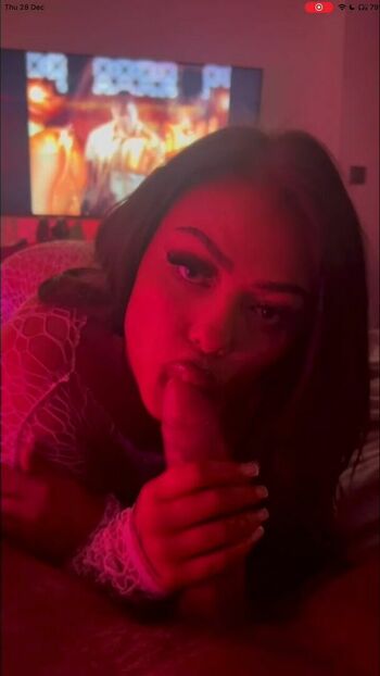 Hollyydollyy