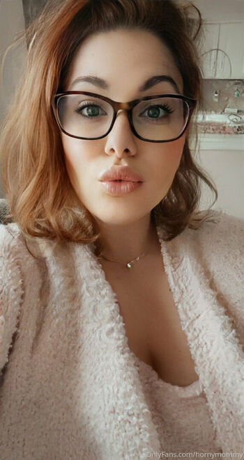 hornymommy