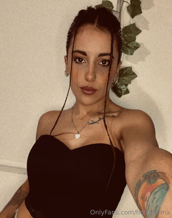 hottiealma