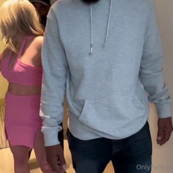 HotWifeHeidiNC