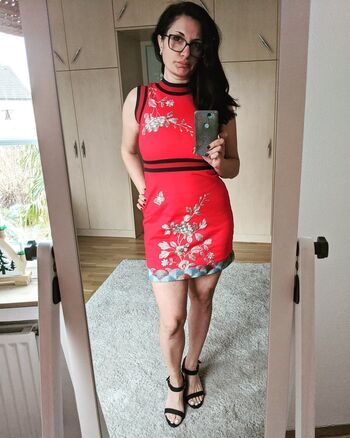 HotwifeHunny