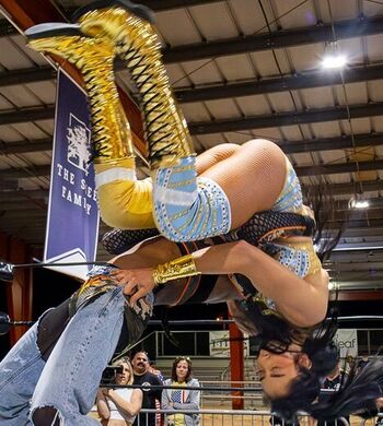 Indi Hartwell